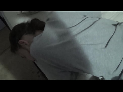 ❤️ Scopato un tesoro mentre dormiva s. d. Pornoal it.verhentai.ru ❤️