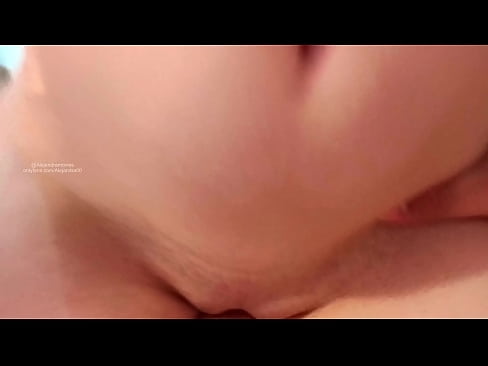 ❤️ Dormire nella stanza di mia sorella ed è così che mi sono svegliato Pornoal it.verhentai.ru ❤️