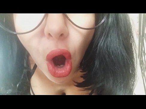 ❤️ Tesoro, la tua matrigna non ti lascia andare a scuola oggi... Ho troppo bisogno di te... Pornoal it.verhentai.ru ❤️
